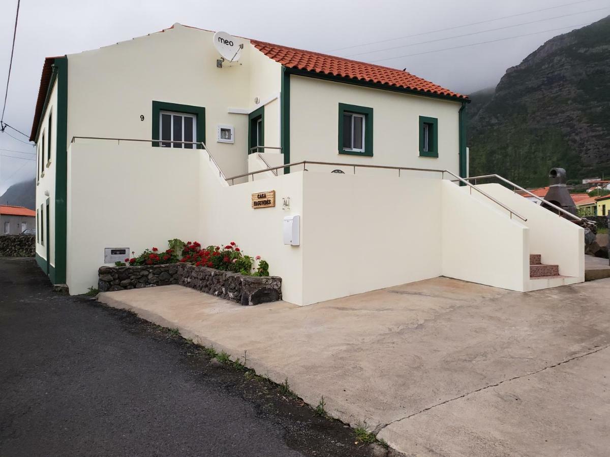 Casa Fagundes Holiday home