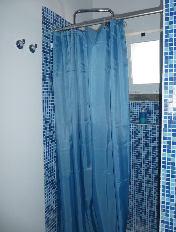 Incosta Surf House Hostel