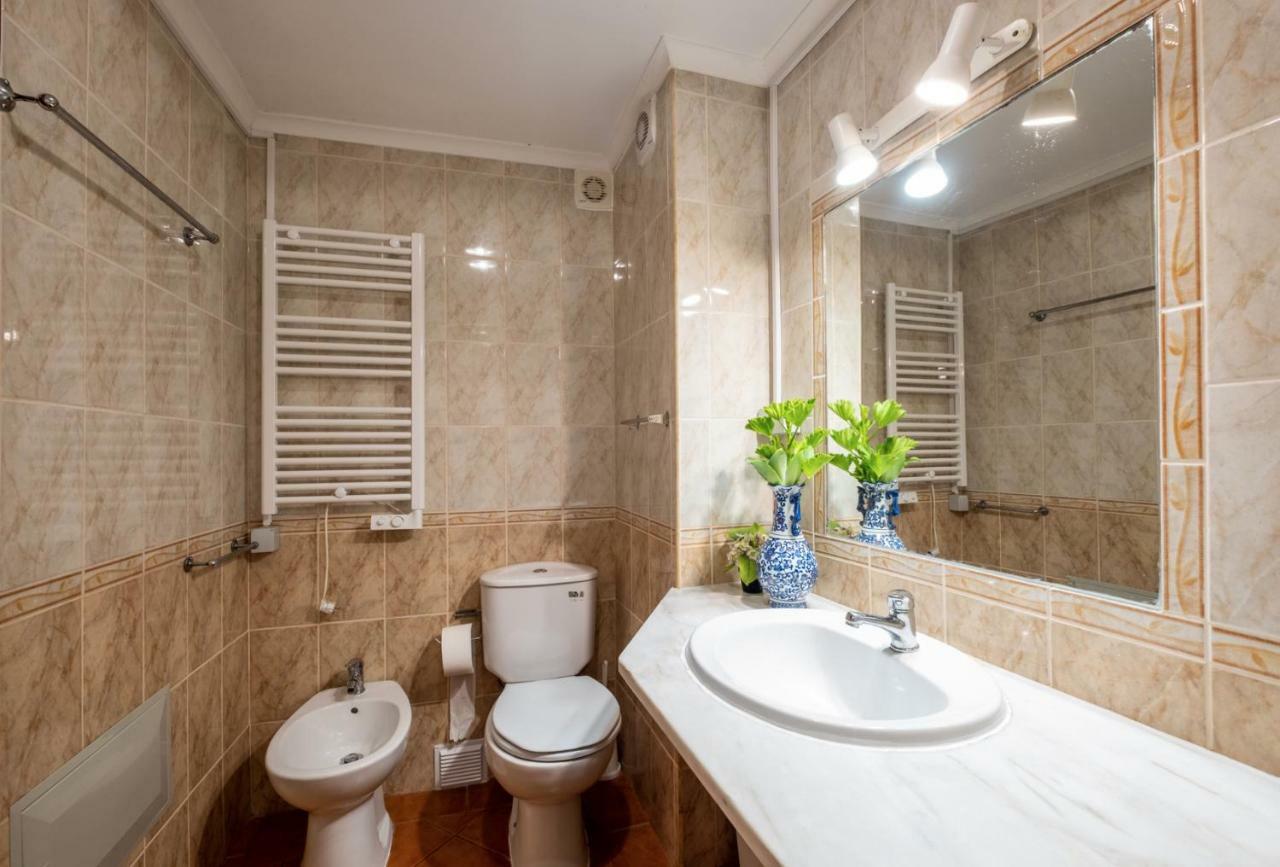 Guestrooms By Hoa Hostel *