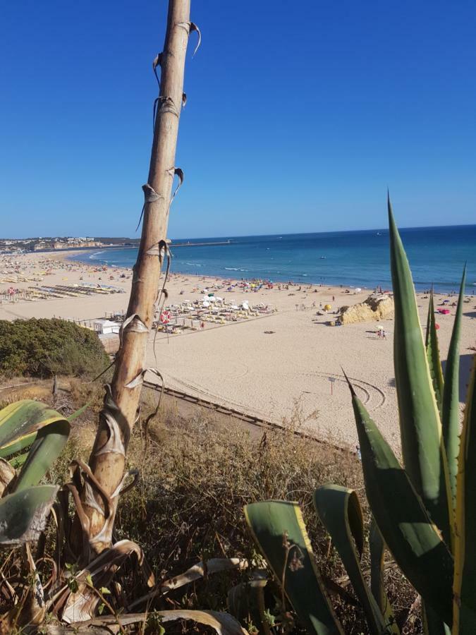 Rocha Tower By Apartahotel 3*