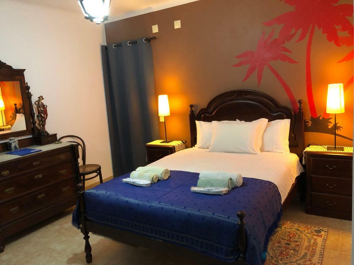 Do Mar Sw Bed & Breakfast *