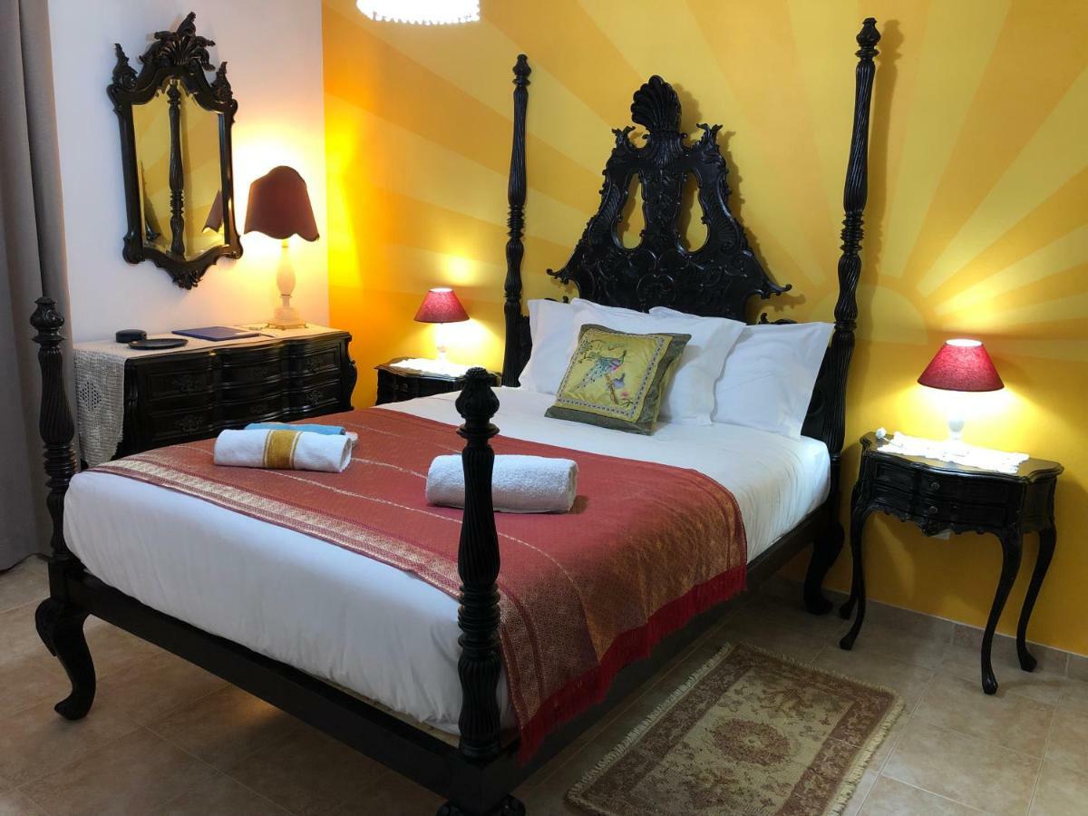 Do Mar Sw Bed & Breakfast *