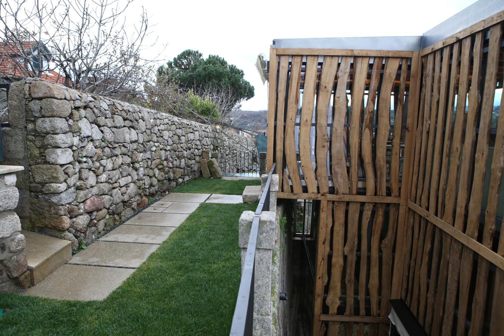 Muralha Charm House Lamego