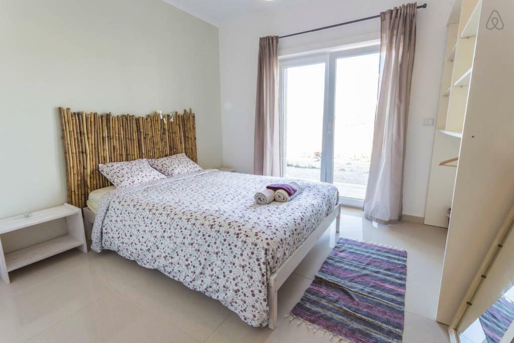The Maverick Surfvillas Hostel Lourinha (Lisbon)