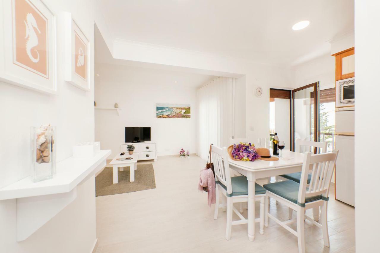 T1 Navegantes Apartment *