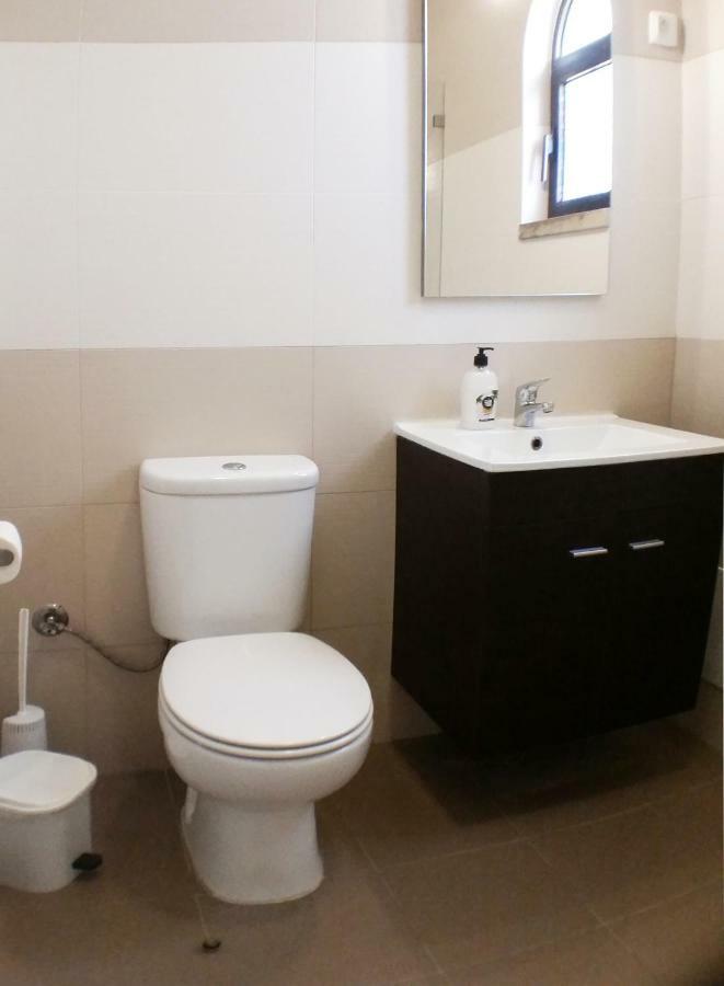 Pinto Apartment *