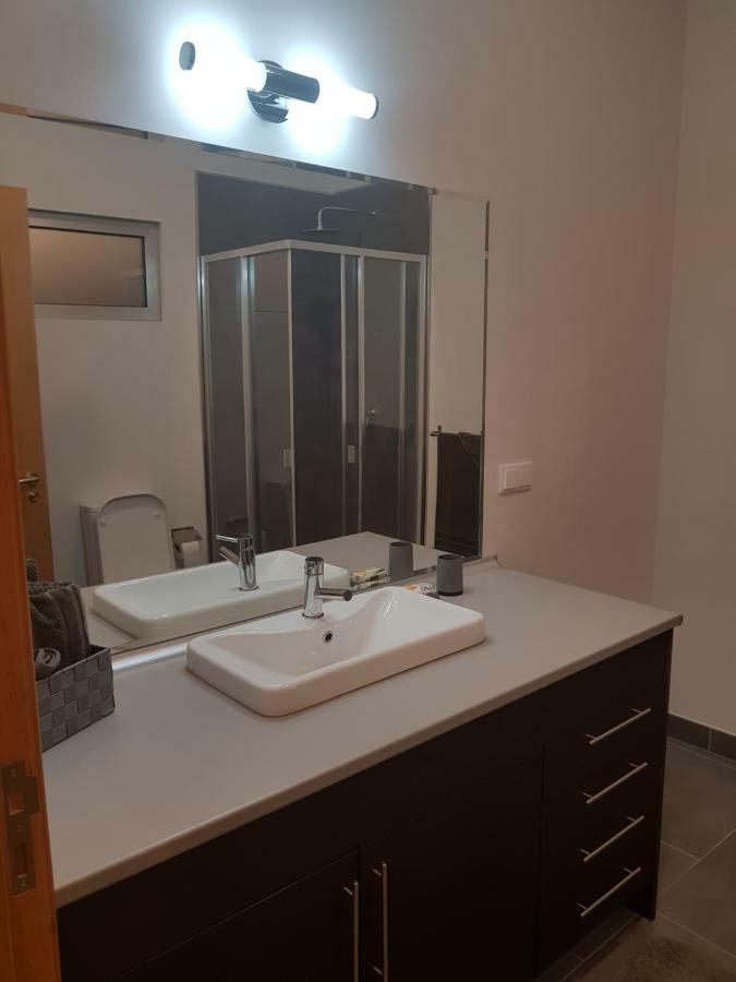 Black House Apartment
