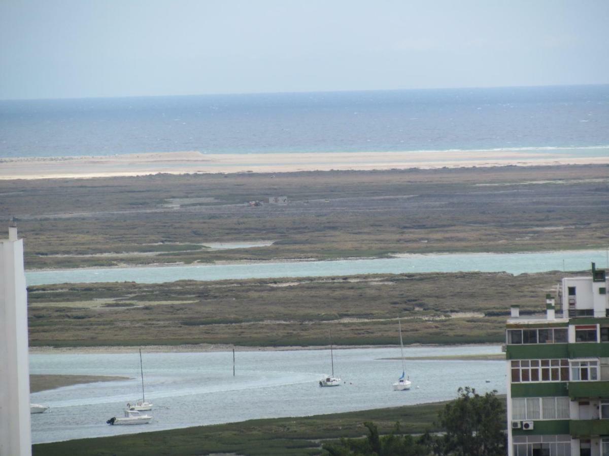 In With Sea View Apartment *