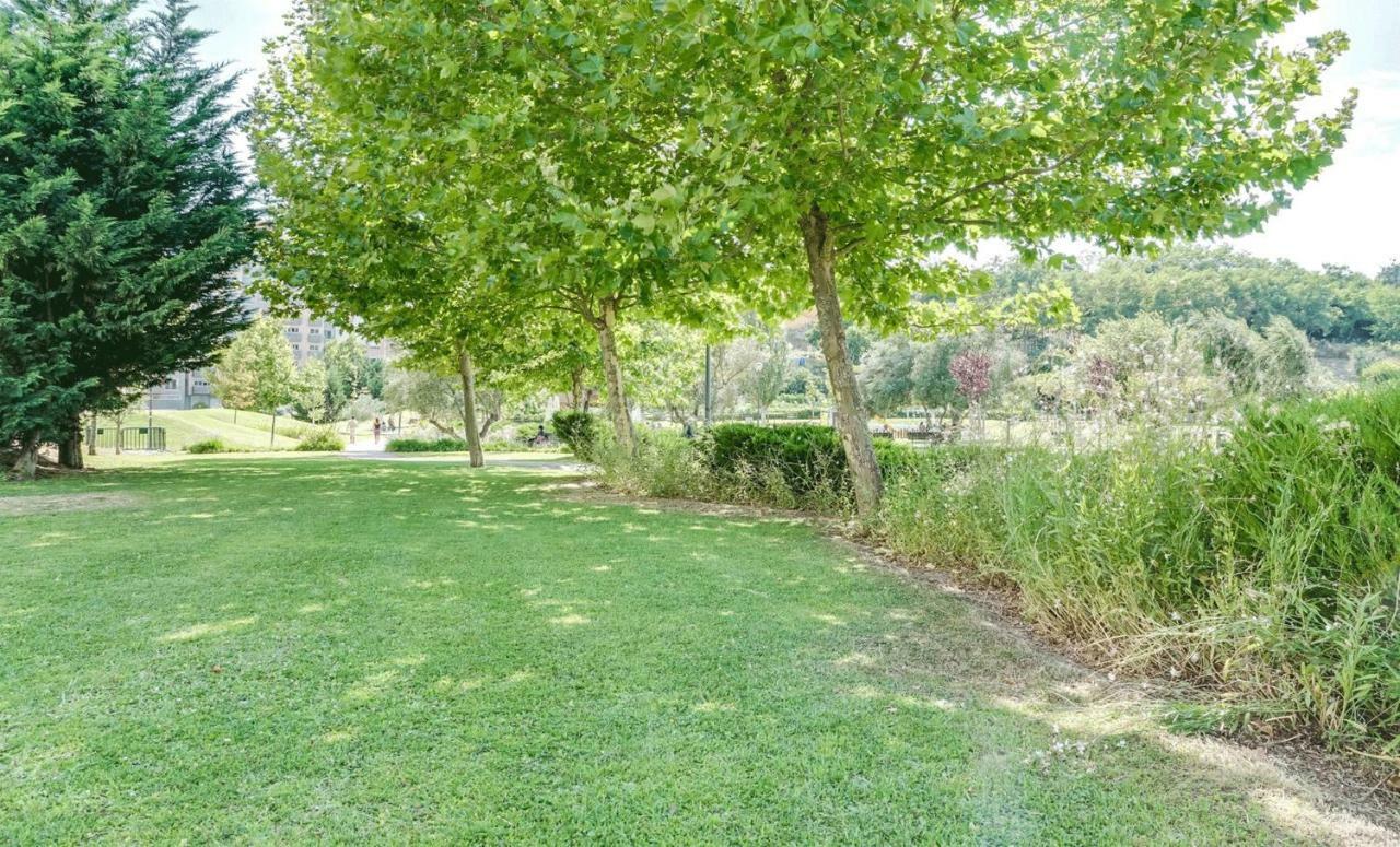 Lx Art Flats | Flat Two * Lissabon