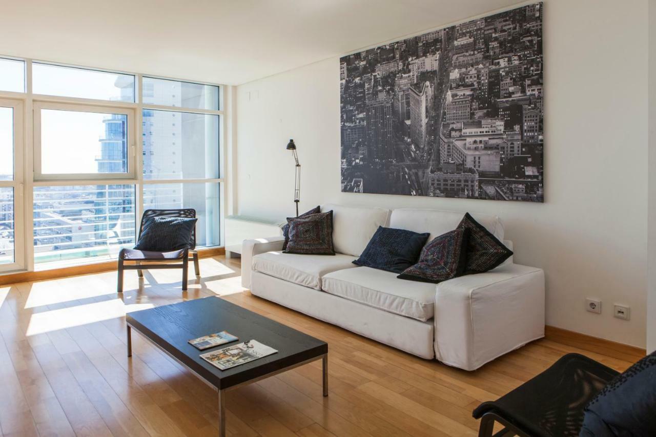 Rent4rest Parque Nacoes 17th Floor River View Apartamento *