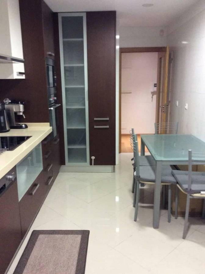 Adalberto Nascimento Luxury Aparta-hostel At Colinas Do Cruzeiro Odivelas (Lisbon)