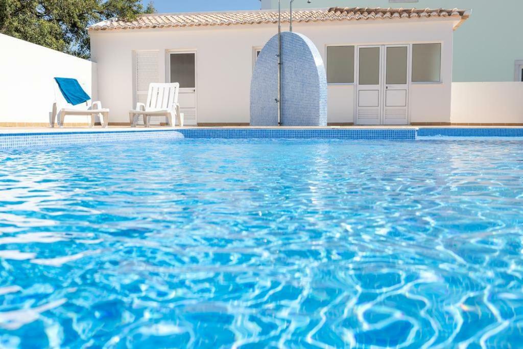 Apartment-terrace And Pool Apartment *