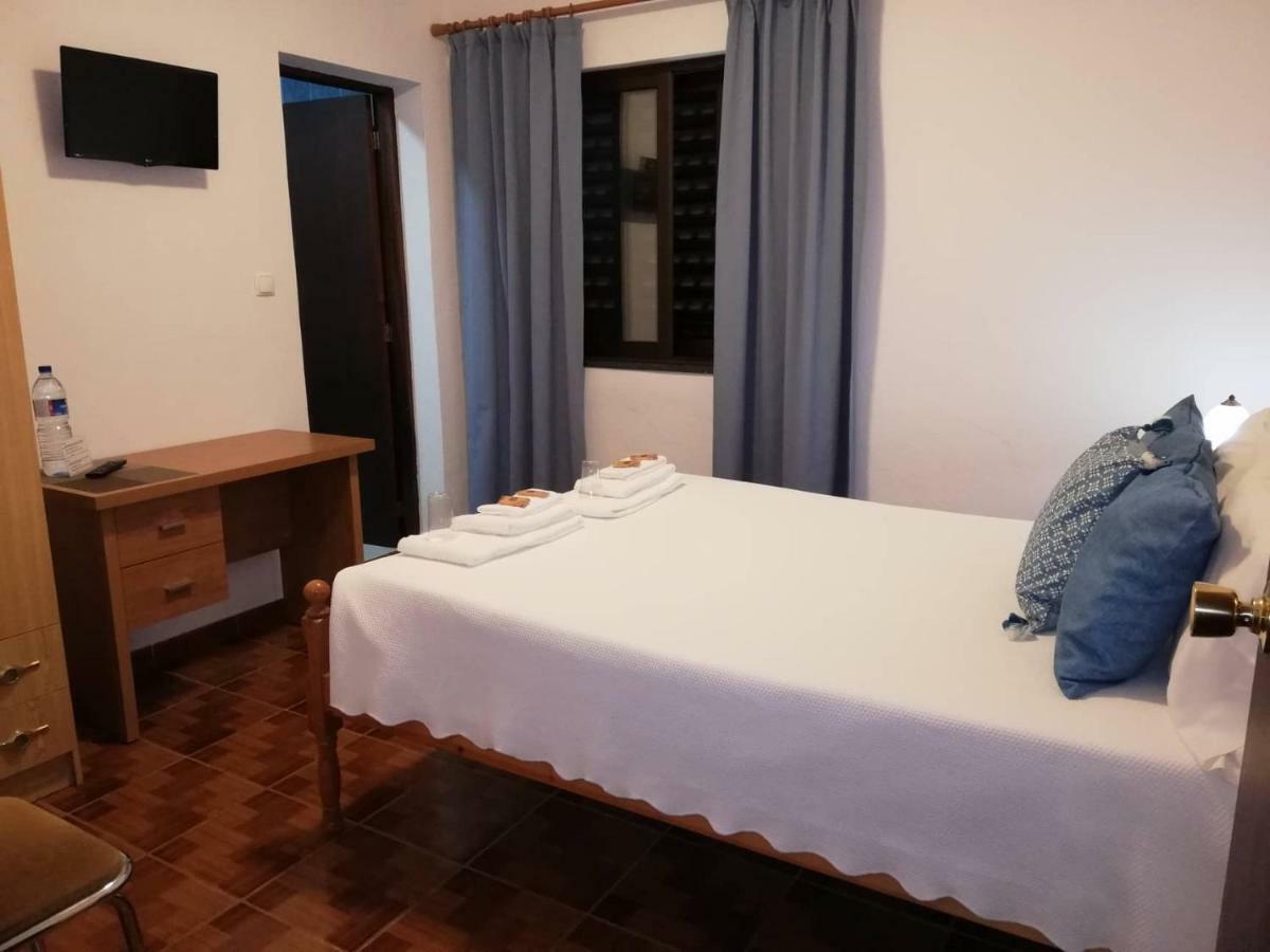 Residencia Livramento Guest house *