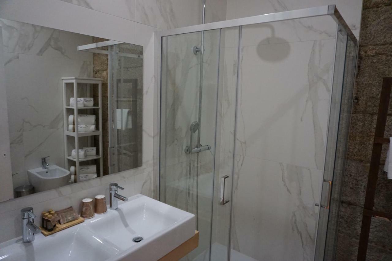 Bed & Breakfast Muralha Charm House Lamego