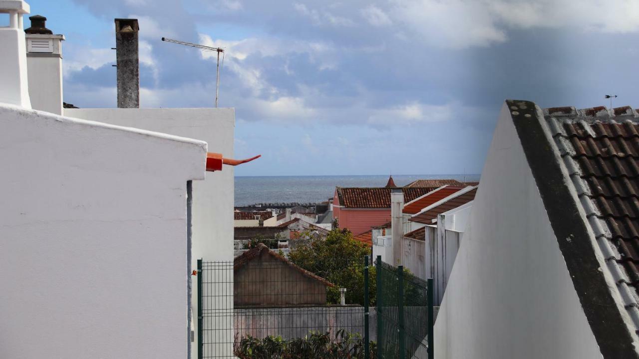 Costa Apartment