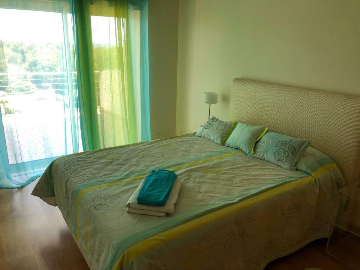 Falesia Penthouse Apartment *