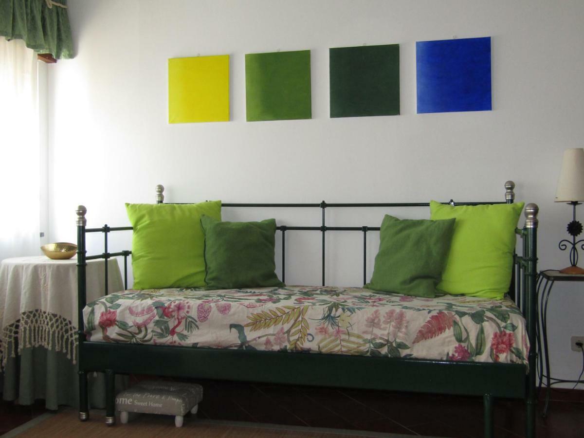 Casa Encantada - Da Rocha *