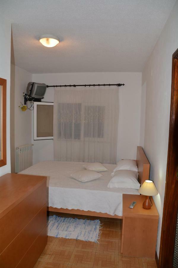 Casa Dos Santos Alojamento - Guest House Geres
