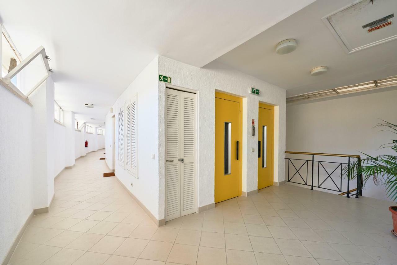Apartment Beachfront Cascais,estoril