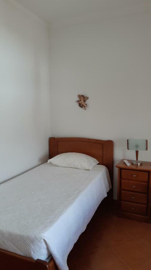 Alojamentos S.jose Guest house Atouguia Da Baleia