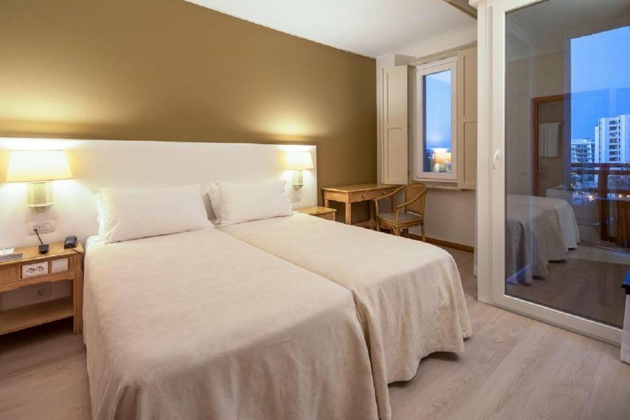 Dom Pedro Marina (adults Only) Hotel