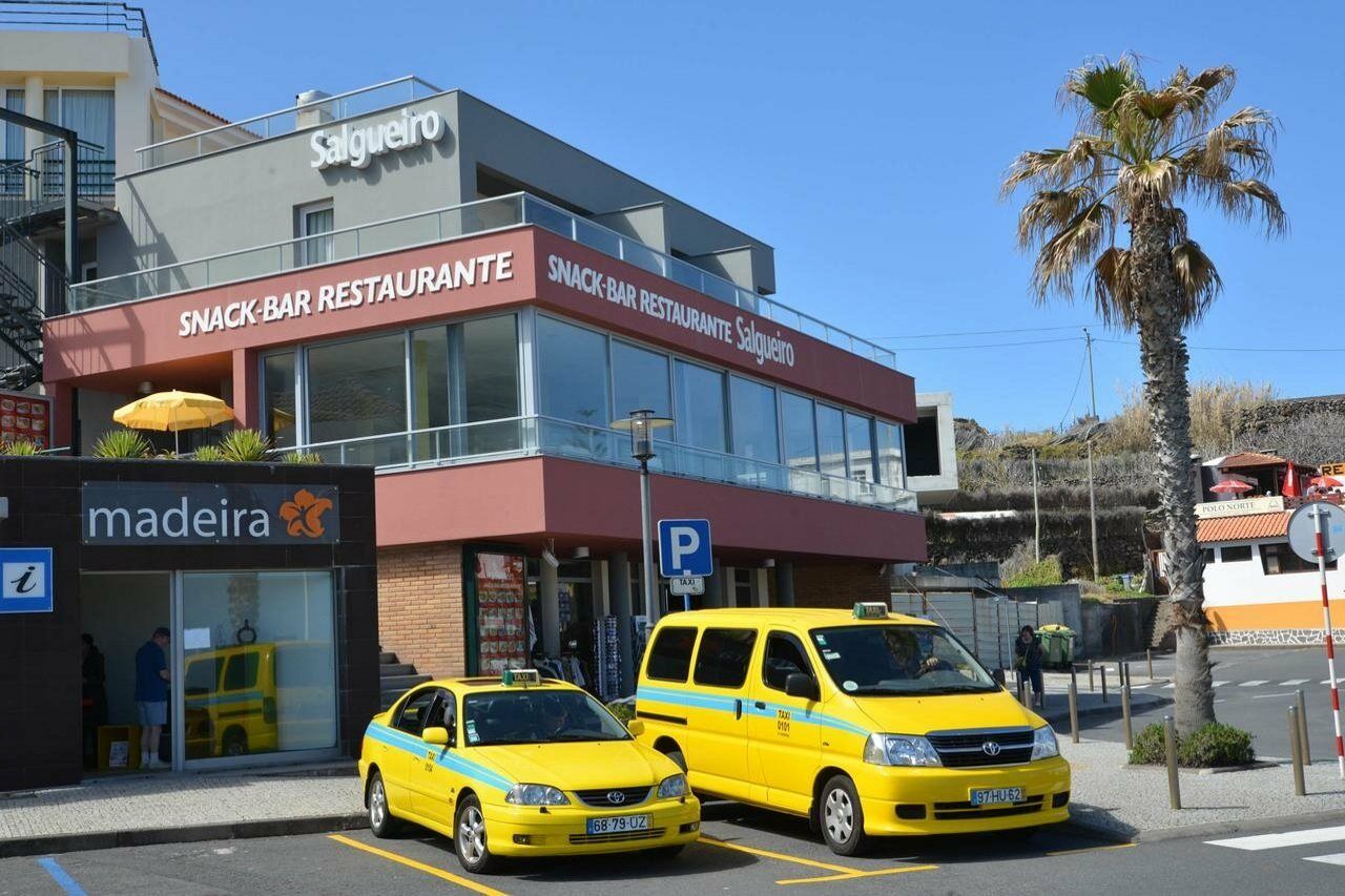 Hotel Salgueiro Porto Moniz