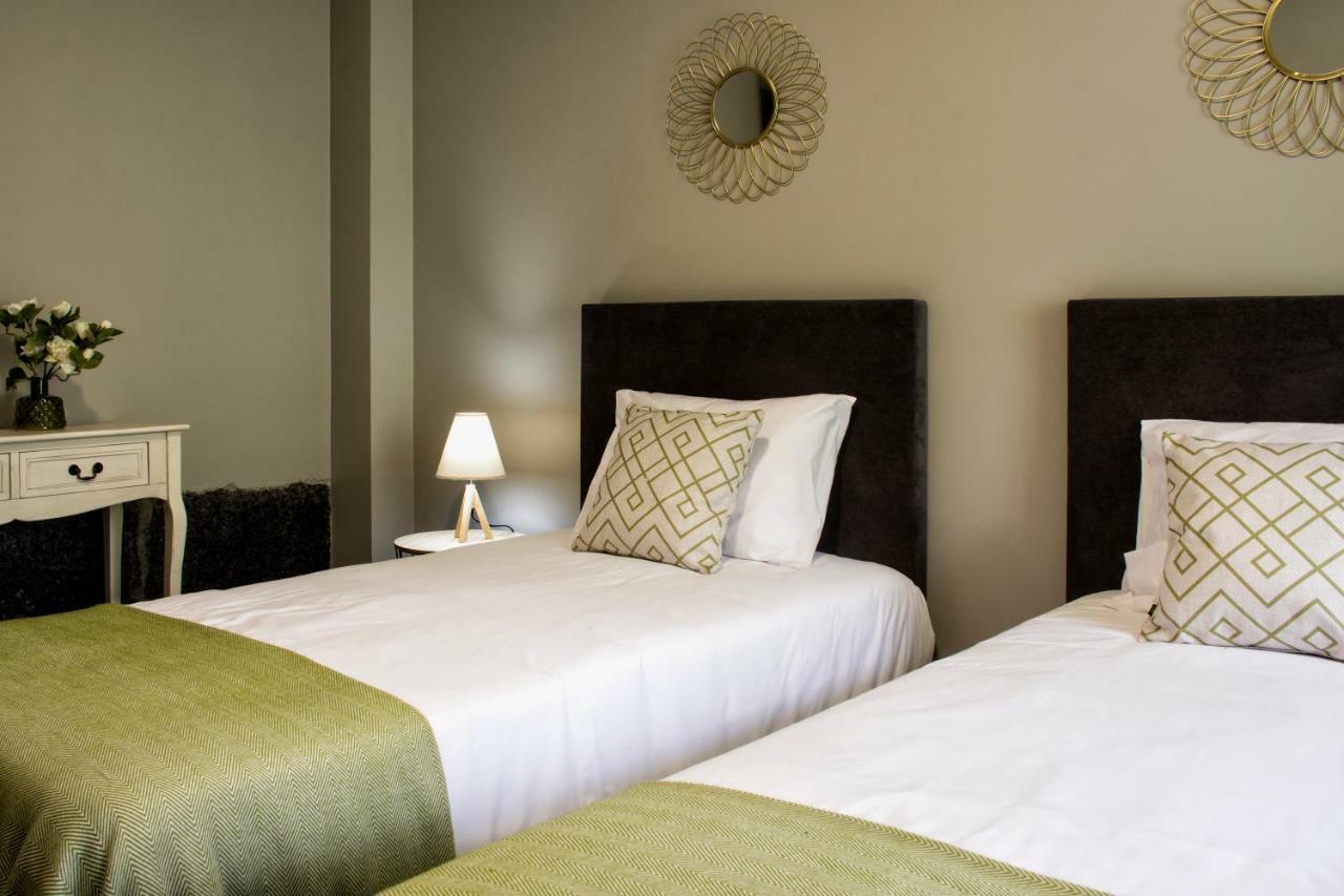 Stonehouse Apartamento *
