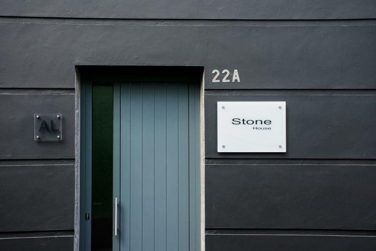Stonehouse Apartamento *