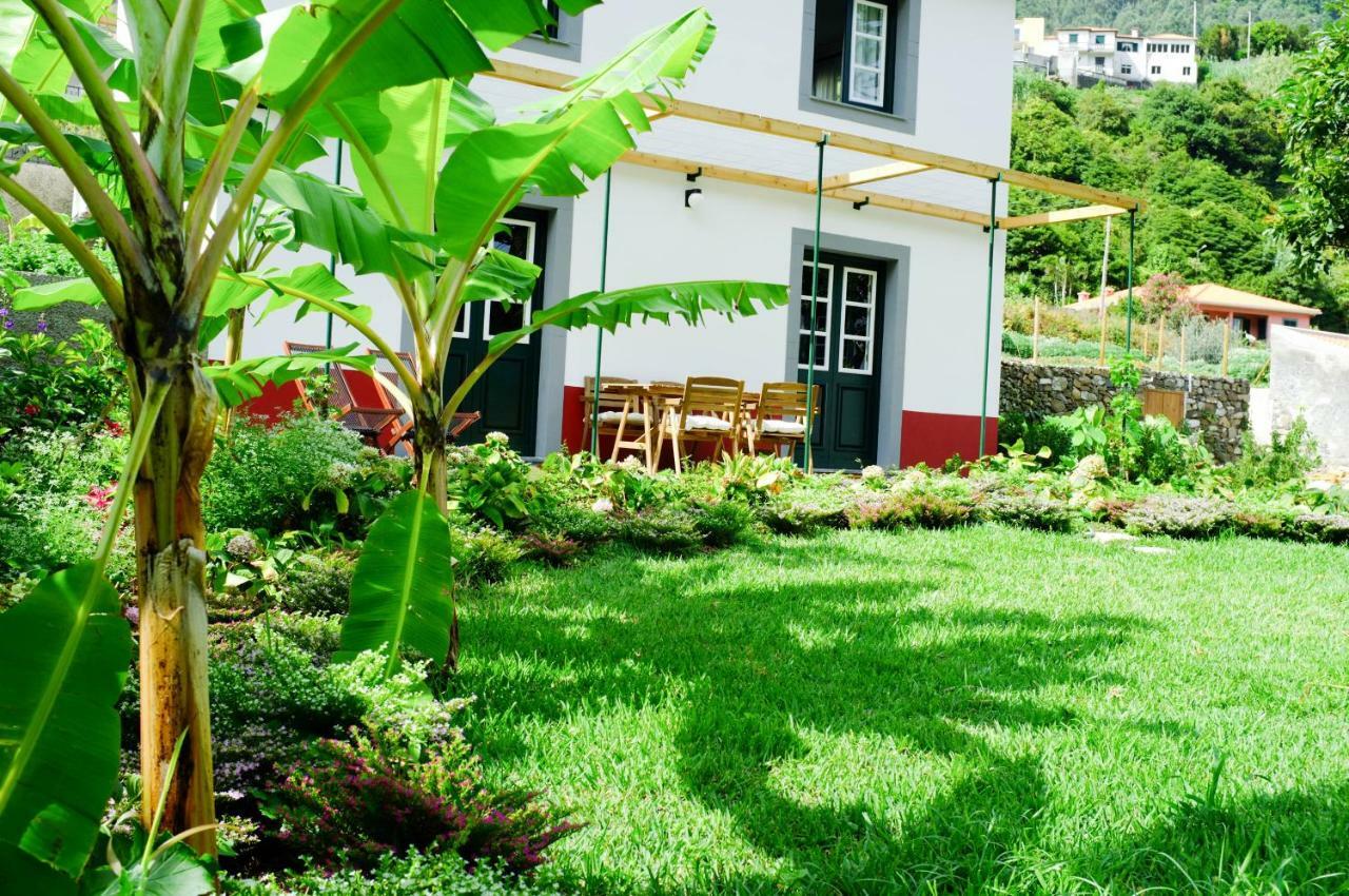 Casa Oliveira Esmeraldo - *