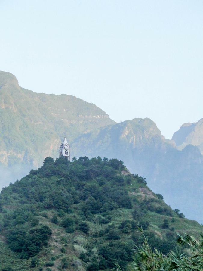 Casa Oliveira Esmeraldo - * Sao Vicente (Madeira)