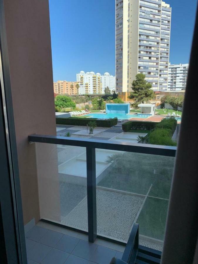 Rocha Tower By Apartahotel 3*