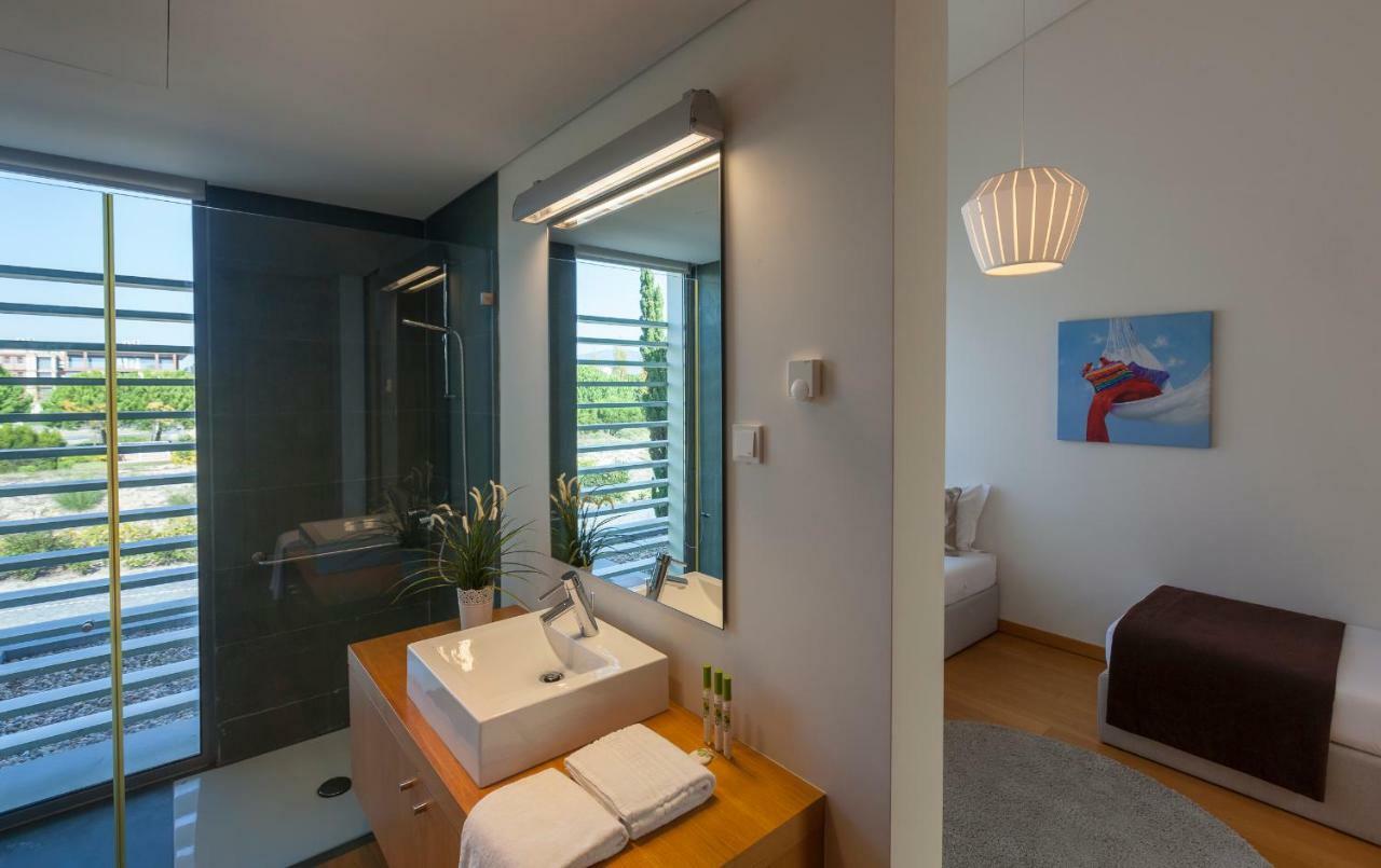 By The Editory - 4* Troia