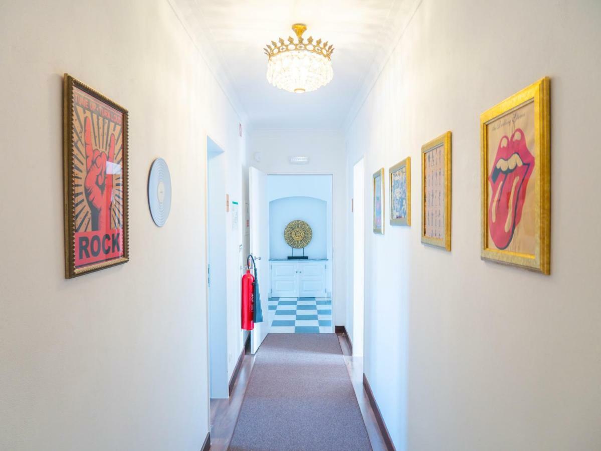 Bed & Breakfast Azen Cool House