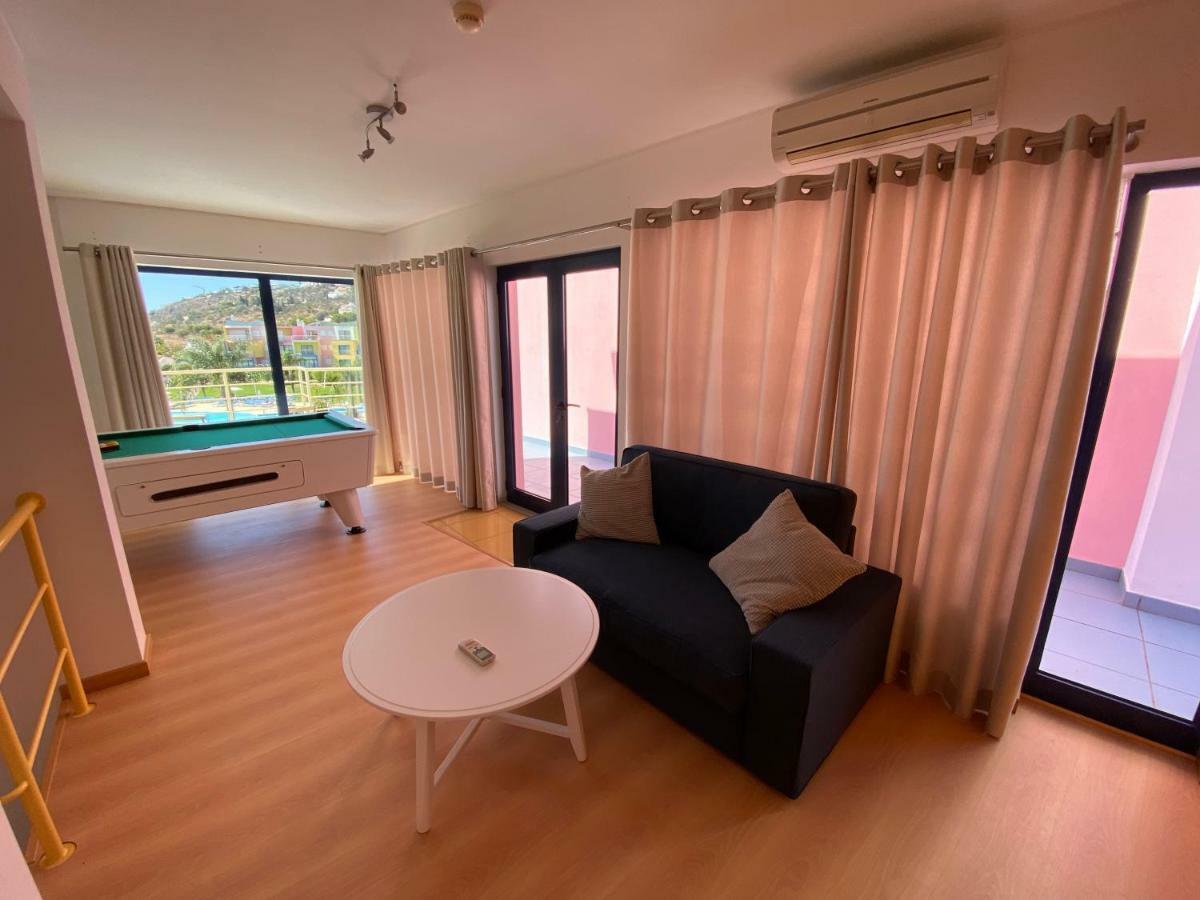Penthouse 160sqm Wide Terraces Pool View & Private Hot Tub & Parking Apartment *