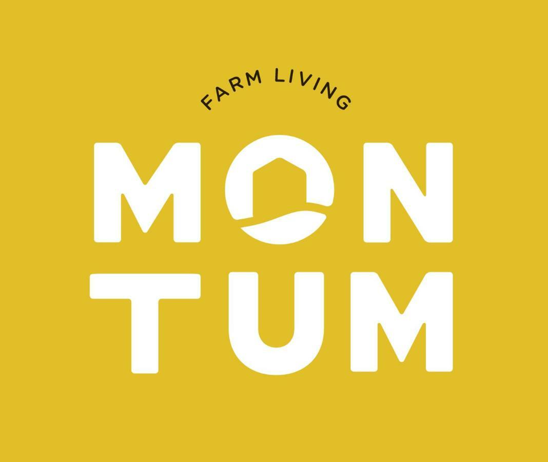 Montum Farm Living Country house *