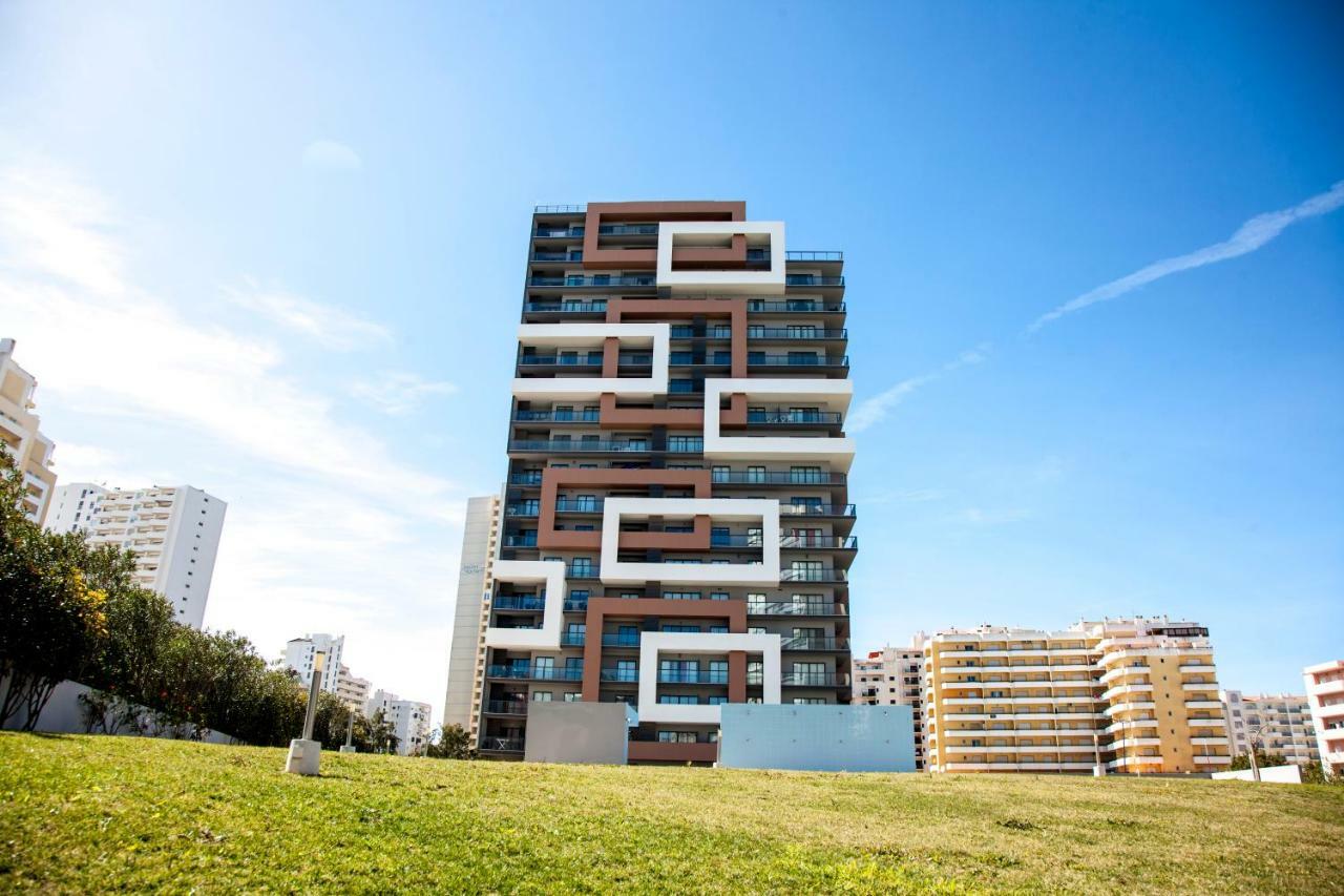 Apartahotel Rocha Tower By 3*