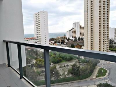 Apartahotel Rocha Tower By 3*