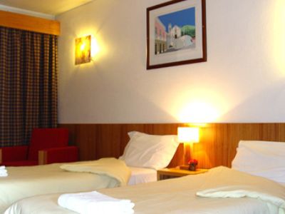 Hotel Apartamento Porto Covo 3*