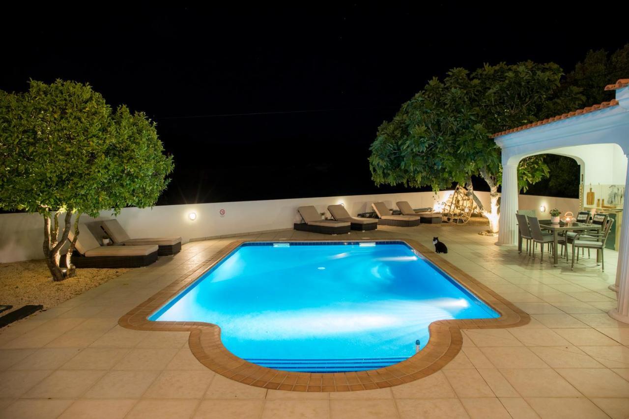 Casa Luisandra Boutique Bed & Breakfast Luz