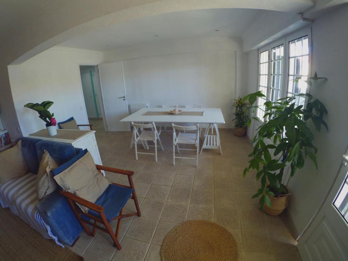 Acomodação com café da manhã  Lisbon Waves Surf Almada