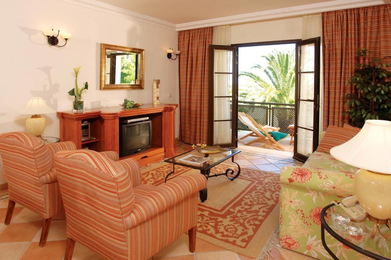 Pine Cliffs Village Hotel