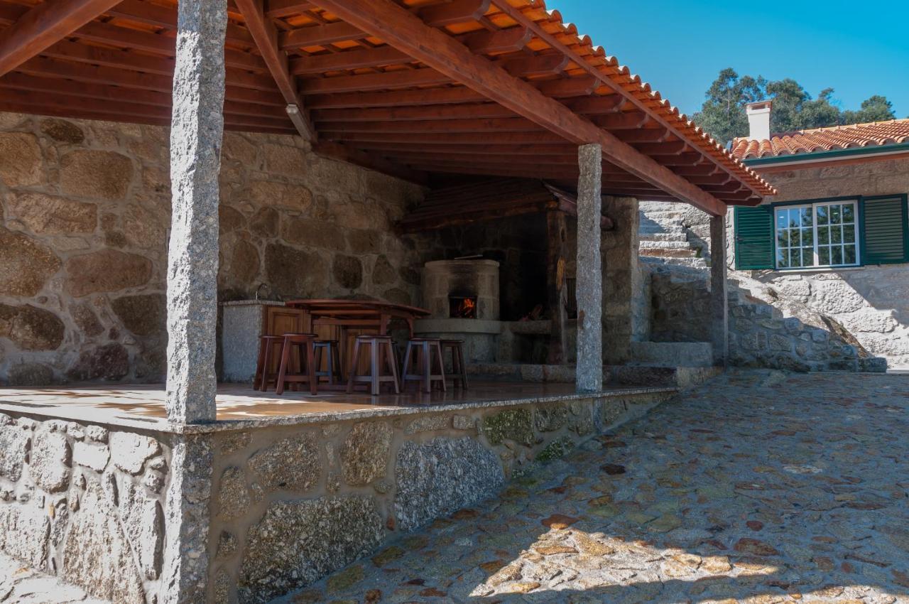 Casa Nos Penedos Country house *