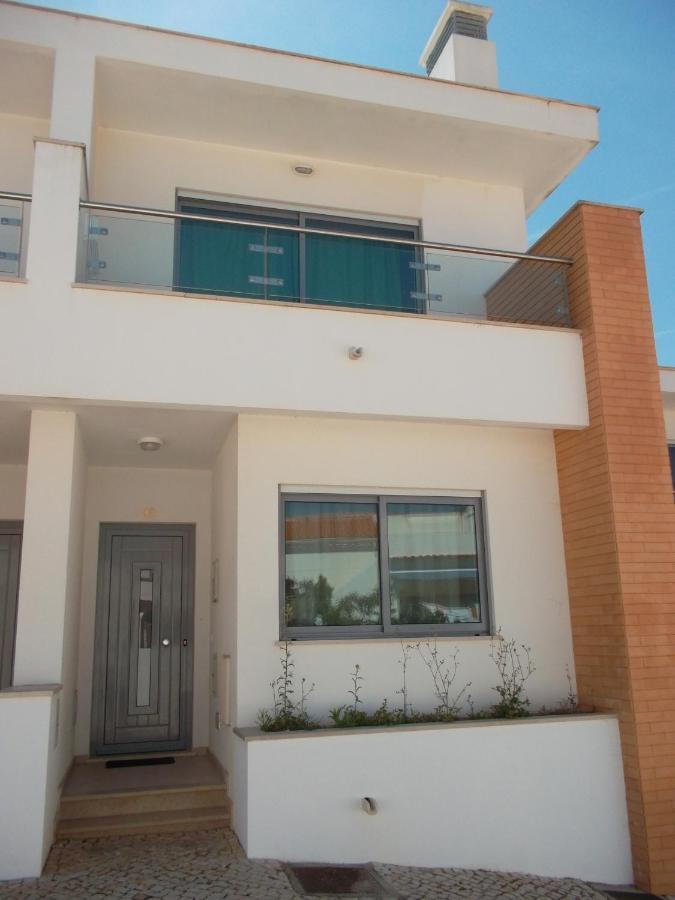Branca By Apartment