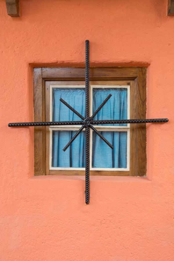 Small Albergue