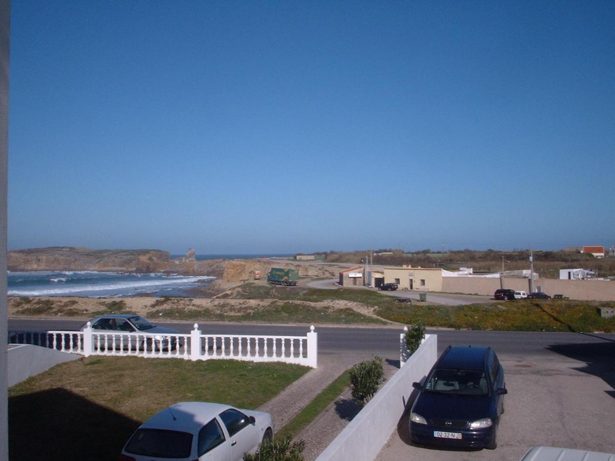Surf 1 2* Peniche