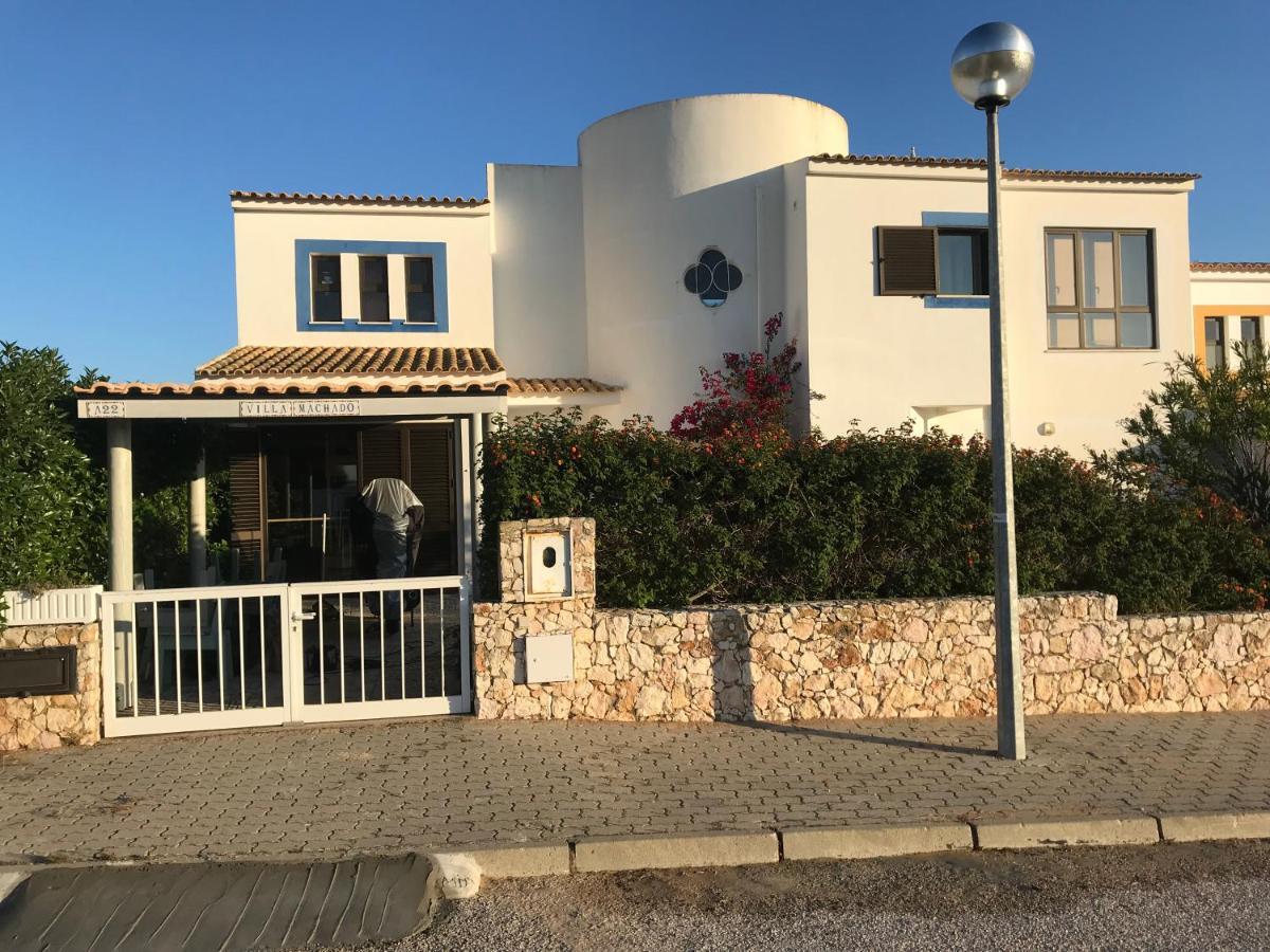 Machado Villa