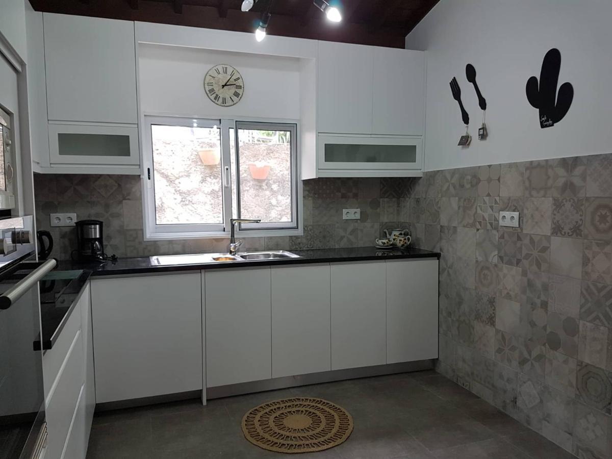 Join Our Relaxed House Near The Beach - Mosteiros * Mosteiros (Azores)