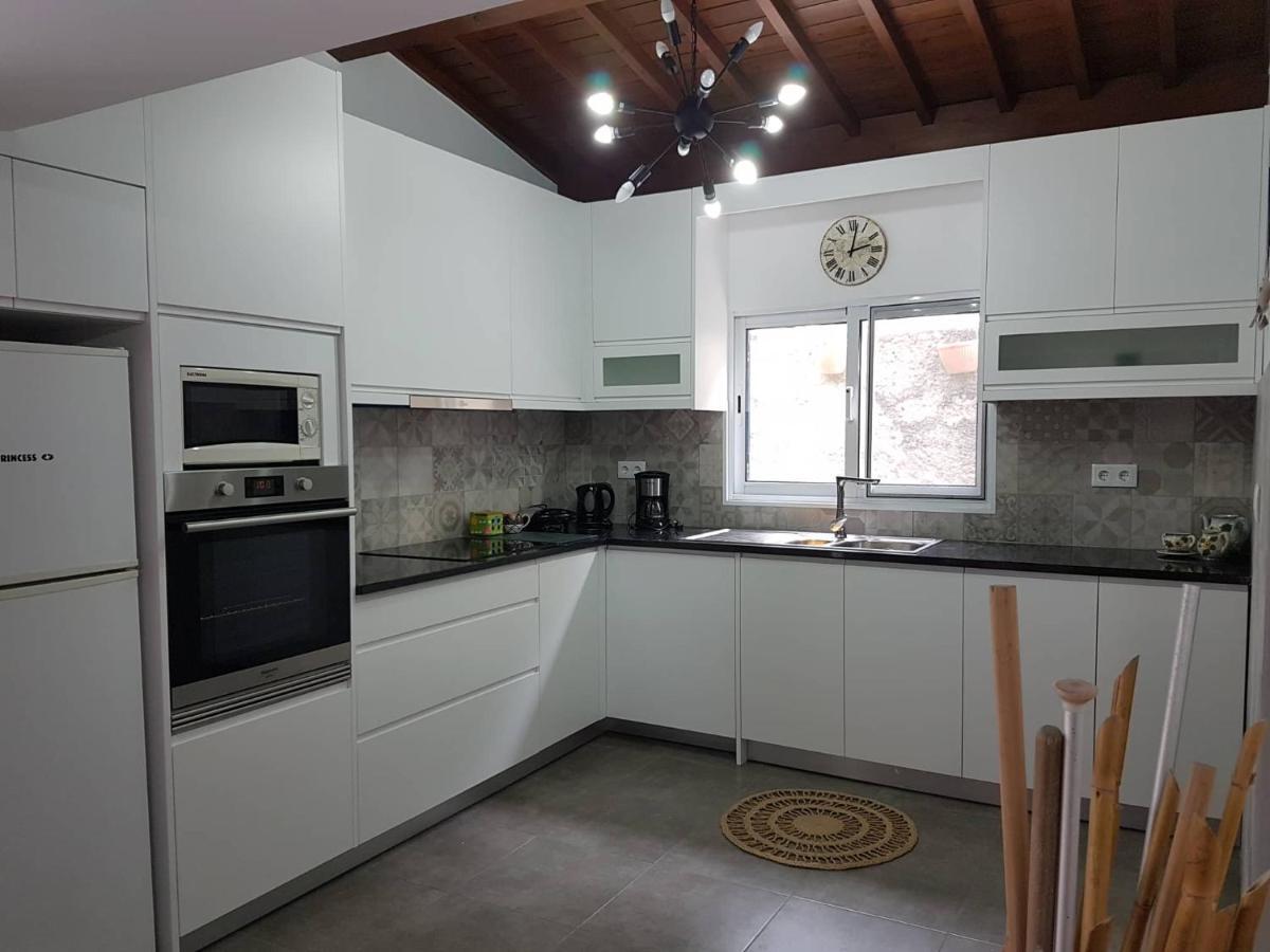 Join Our Relaxed House Near The Beach - Mosteiros * Mosteiros (Azores)