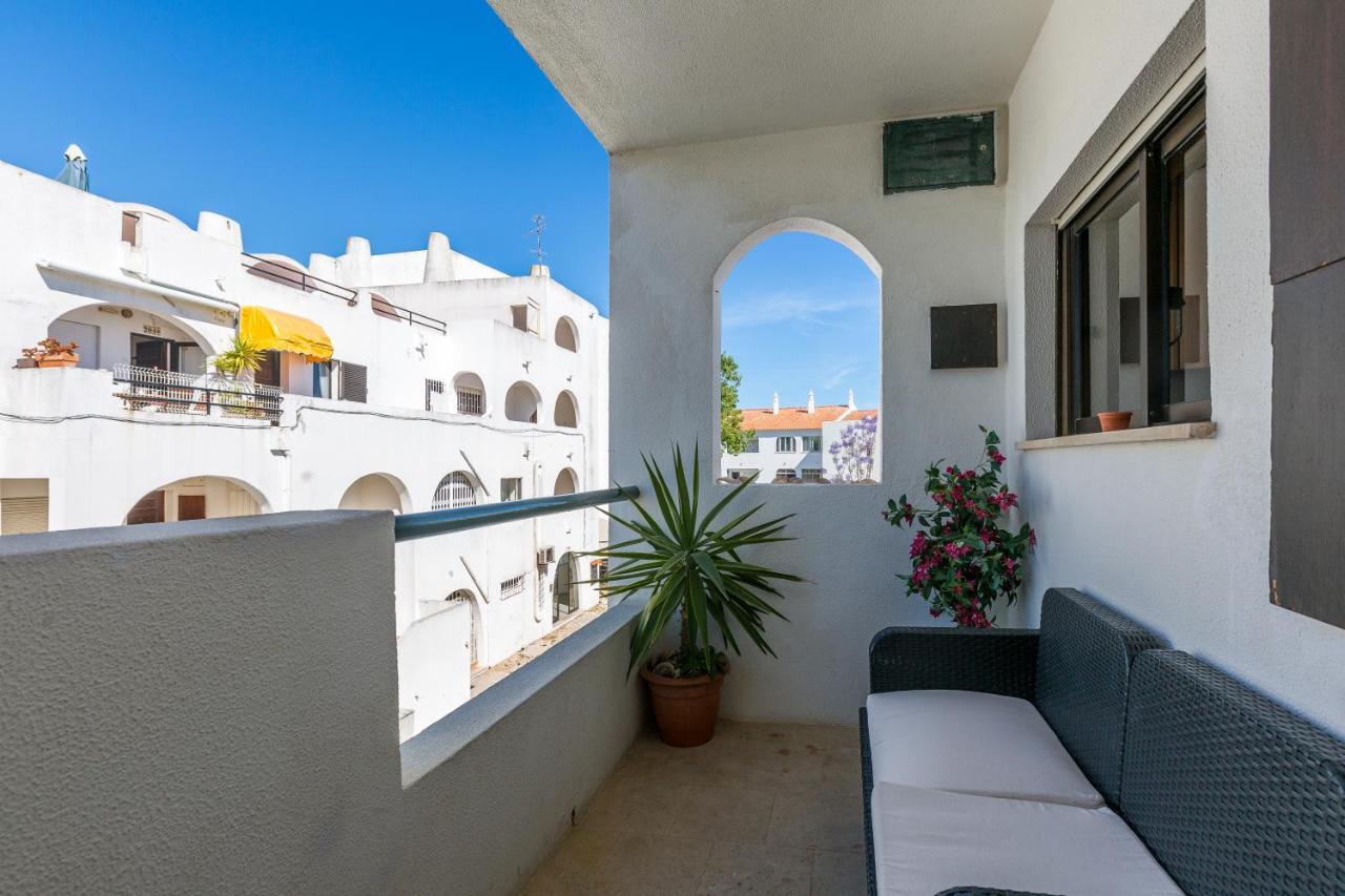 Apartment Correia