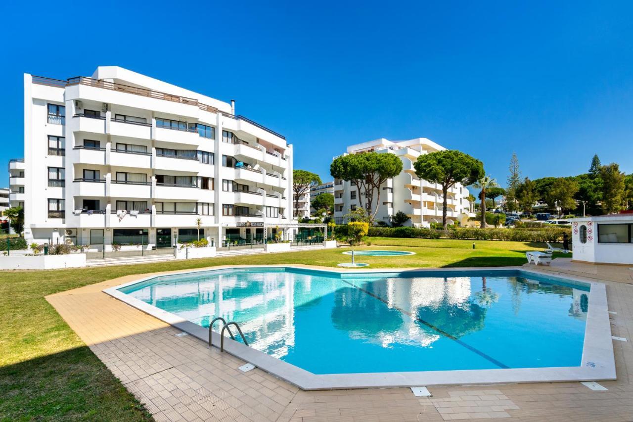Whome | Vilamoura Sunny Quarteira